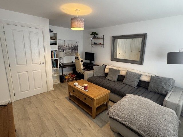 61 Sandringham Avenue, Warwickshire, Stratford-upon-avon